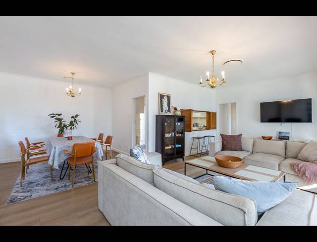 3 BEDROOM HOUSE TO LET IN CAMPS BAY